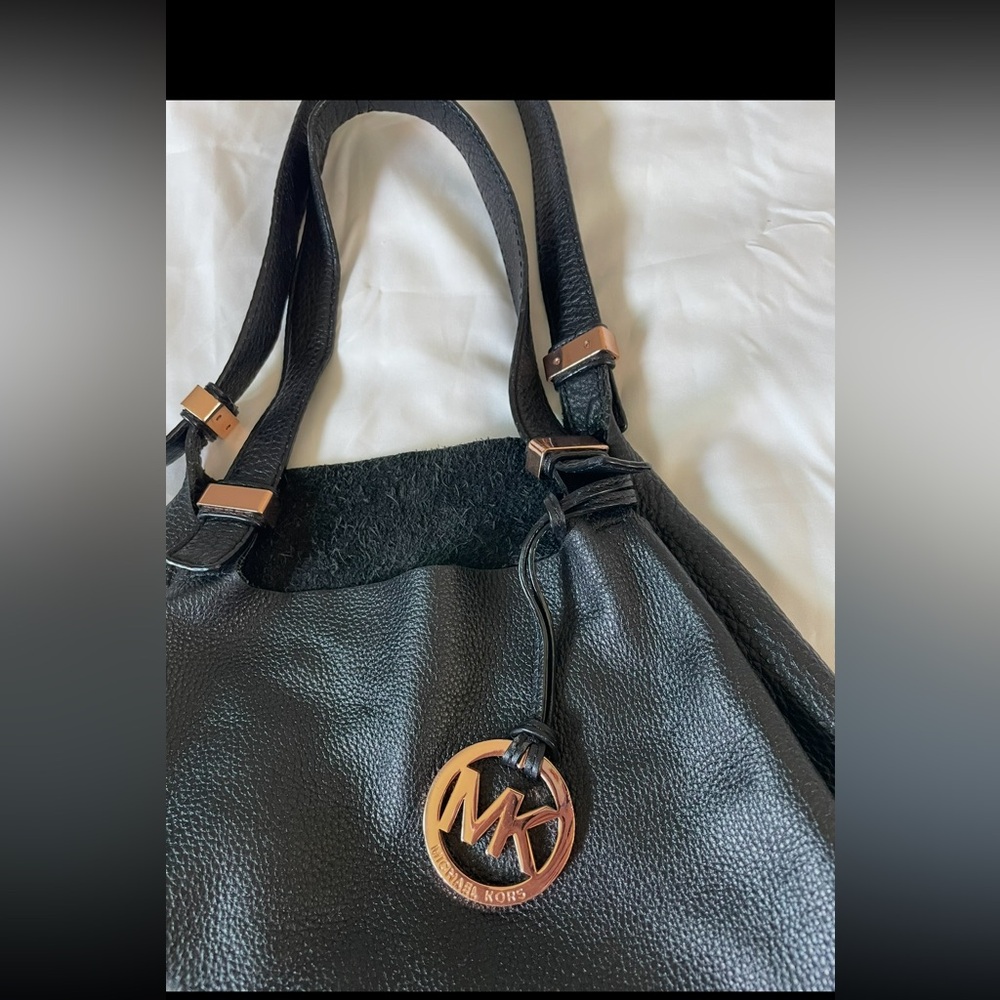 Michael Kors Black Leather Tote Bag - Picture 3 of 16